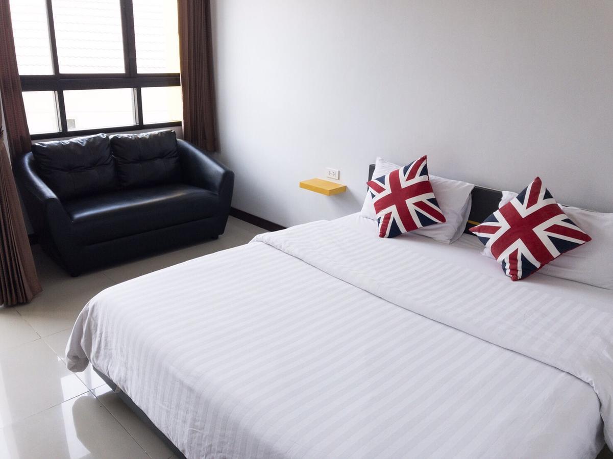 The Icon Service Apartment Si Maha Phot Экстерьер фото