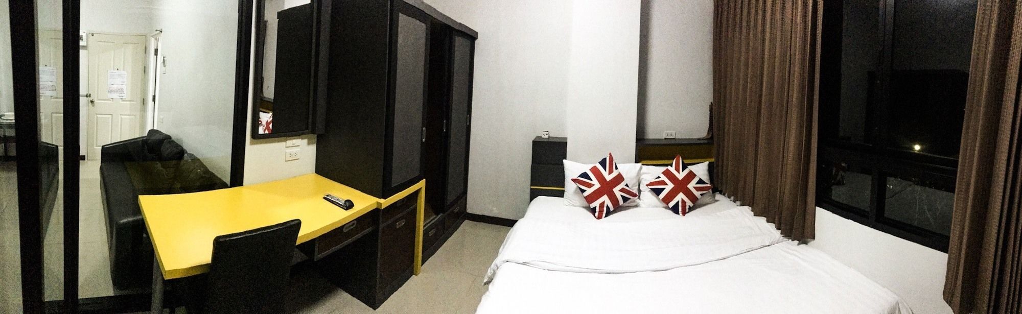 The Icon Service Apartment Si Maha Phot Экстерьер фото